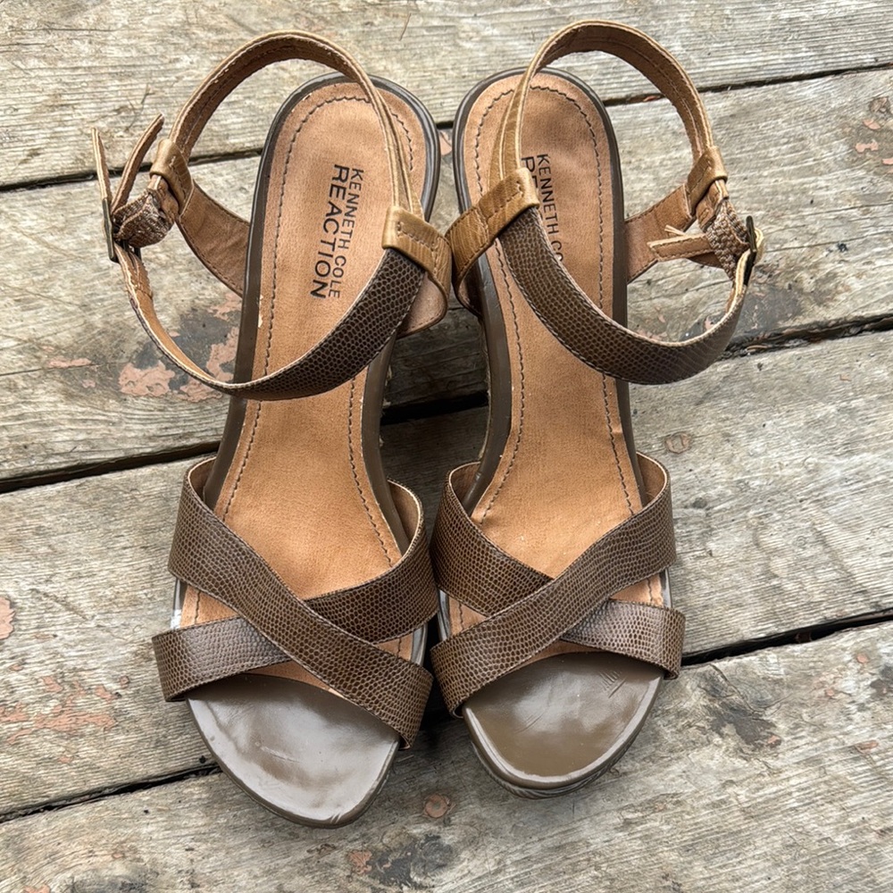 Kenneth Cole Reaction Tan and Brown Women's Sandals